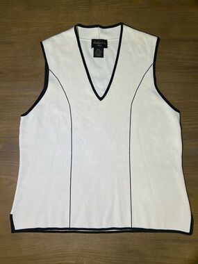 VTG Sandra King Petite Silk Blend Sweater Vest Cream Black Trim V-Neck Preppy